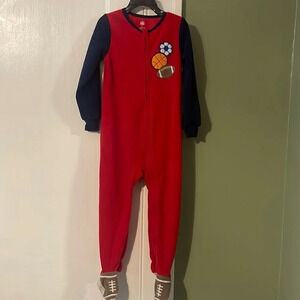 🎉 3/$12 Sport design one piece sleeper